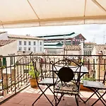 Rebby\'S Terrace