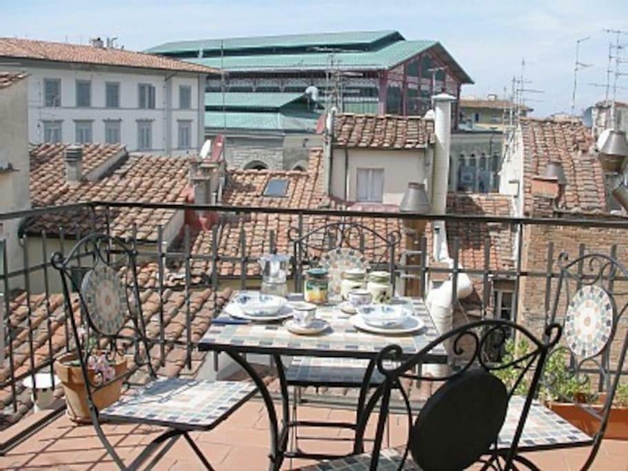 Rebby's Terrace * Florencia